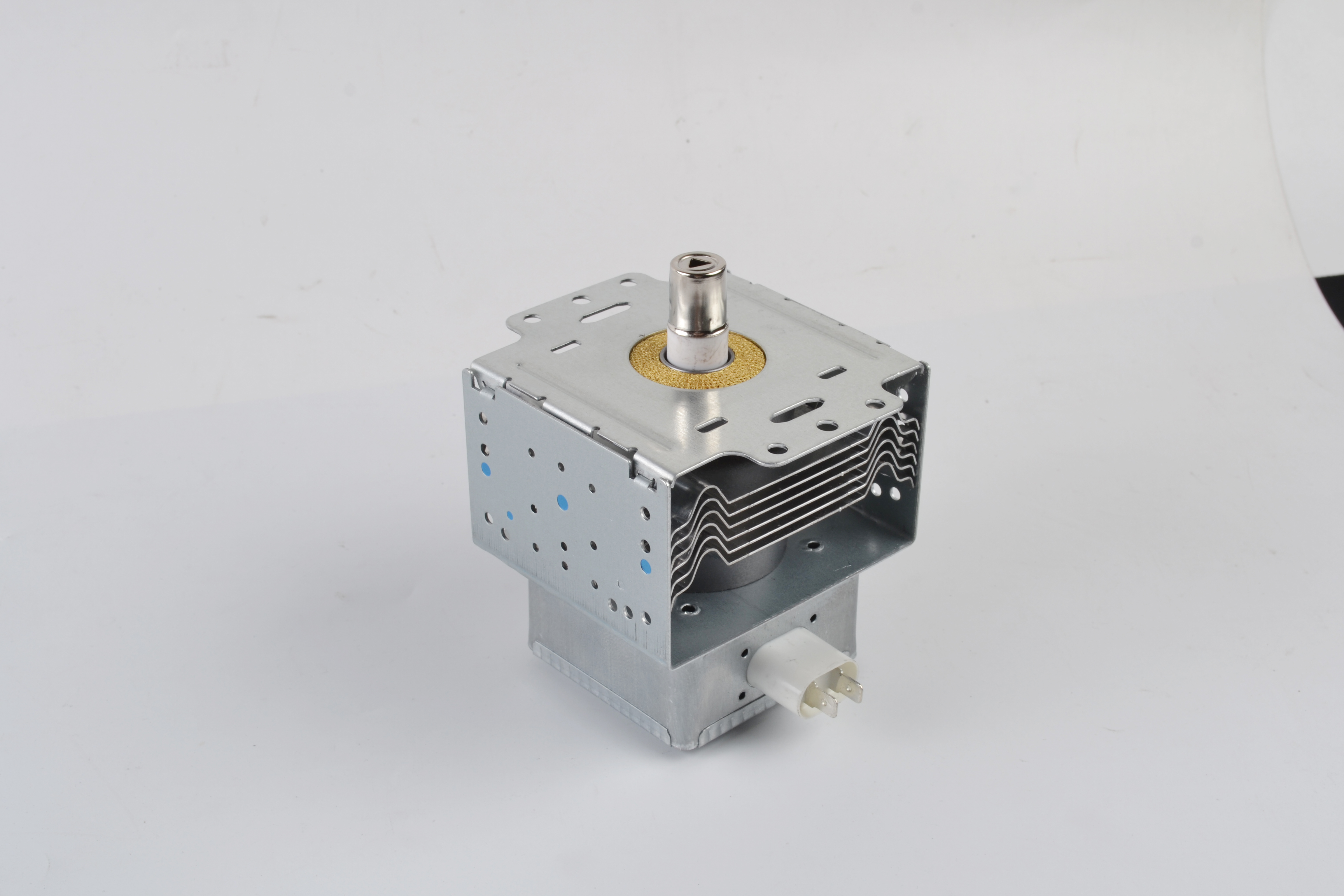 Magnetron - B11010023